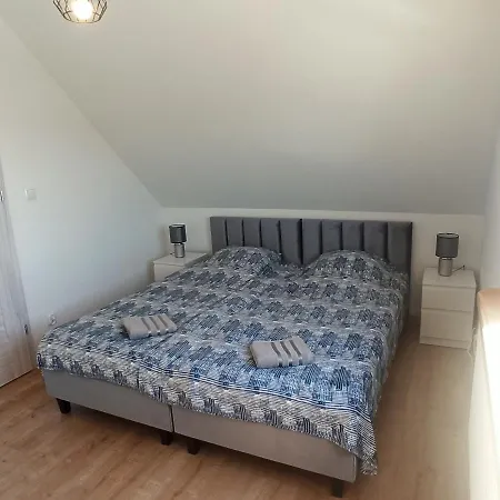 Casa de Férias W Cieniu Szarloty Rydultowy