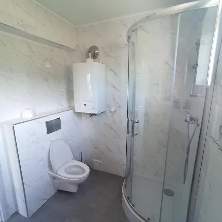 W Cieniu Szarloty 펜션 *